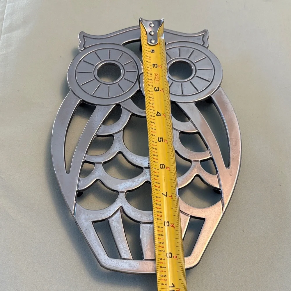Hoo Hoo! Vintage Silverplated Owl Wall Decor or Trivet by Leonard - Sweet!